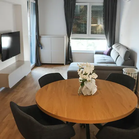 Apartmán Modern Escape With Garage *